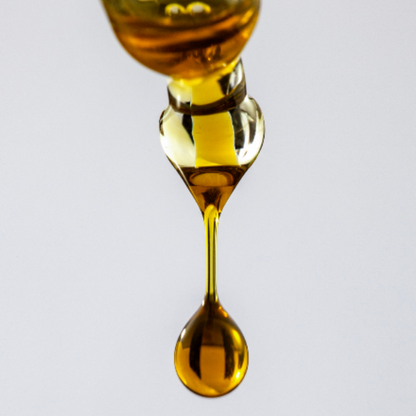 aedel CBD olie 5 procent – fuldspektret, solventfri og naturlig dråbeflaske